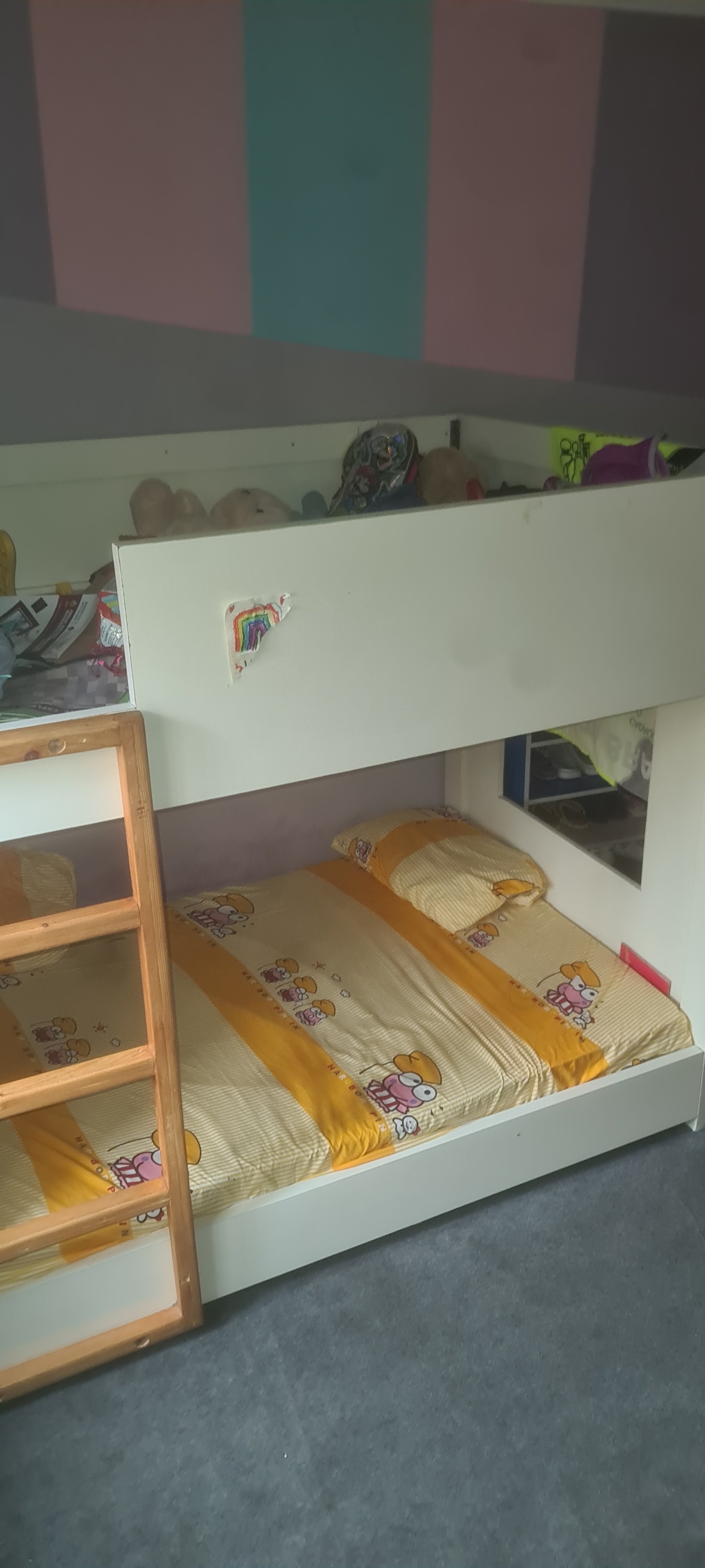 Bunk Bed (6 by 4 Feet)