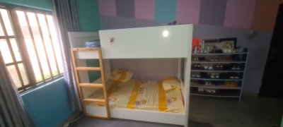 Bunk Bed with one matress