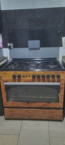 Scanfrost 6-Burner Gas Cooker With Oven – Wood Finish
